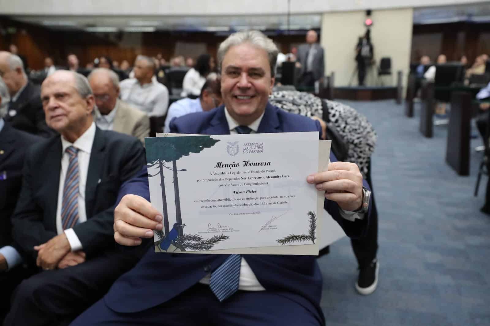 Picler é destaque na comemoração dos 332 anos de Curitiba