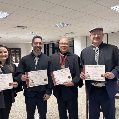 Professores da Uninter se tornam membros efetivos na Academia de Letras José de Alencar